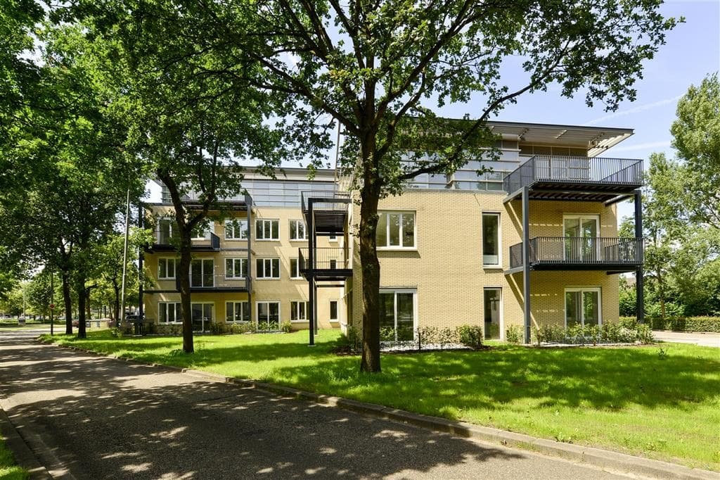 Apartment Huizermaatweg 3-D, Huizen - For Rent