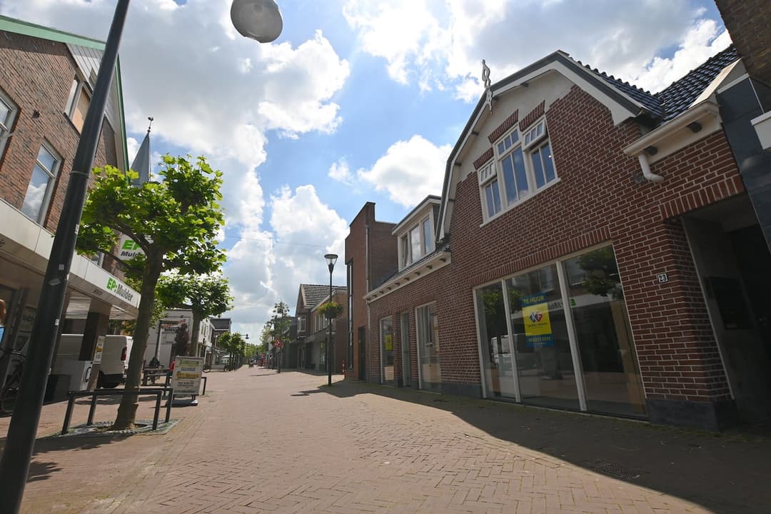Appartement Tolberterstraat 23 a, Leek - À Louer