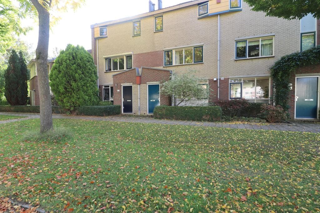 Casa Molenaarserf 102, Houten - En Alquiler
