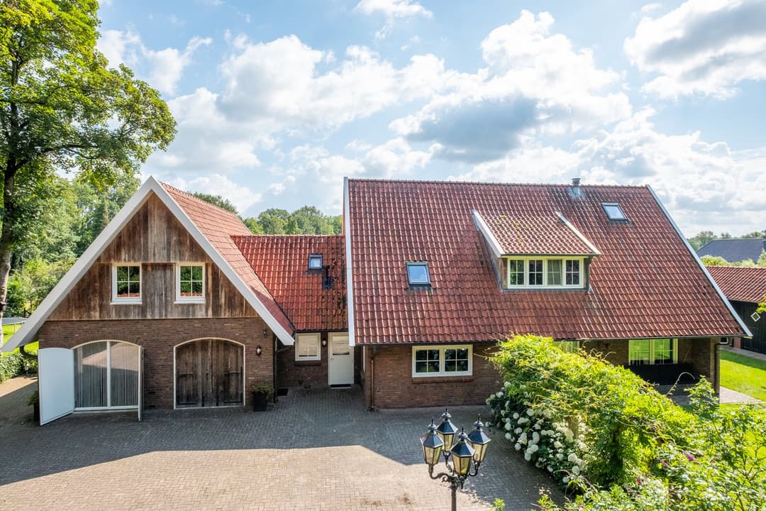 Vrijstaande Boerderij Broekzijdeweg 427, Albergen - Te Huur