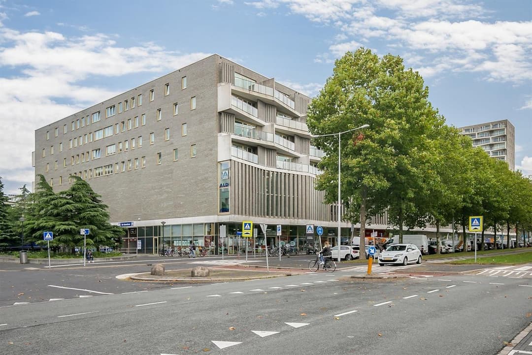 Flat Karspeldreef 1443, Amsterdam - For Rent