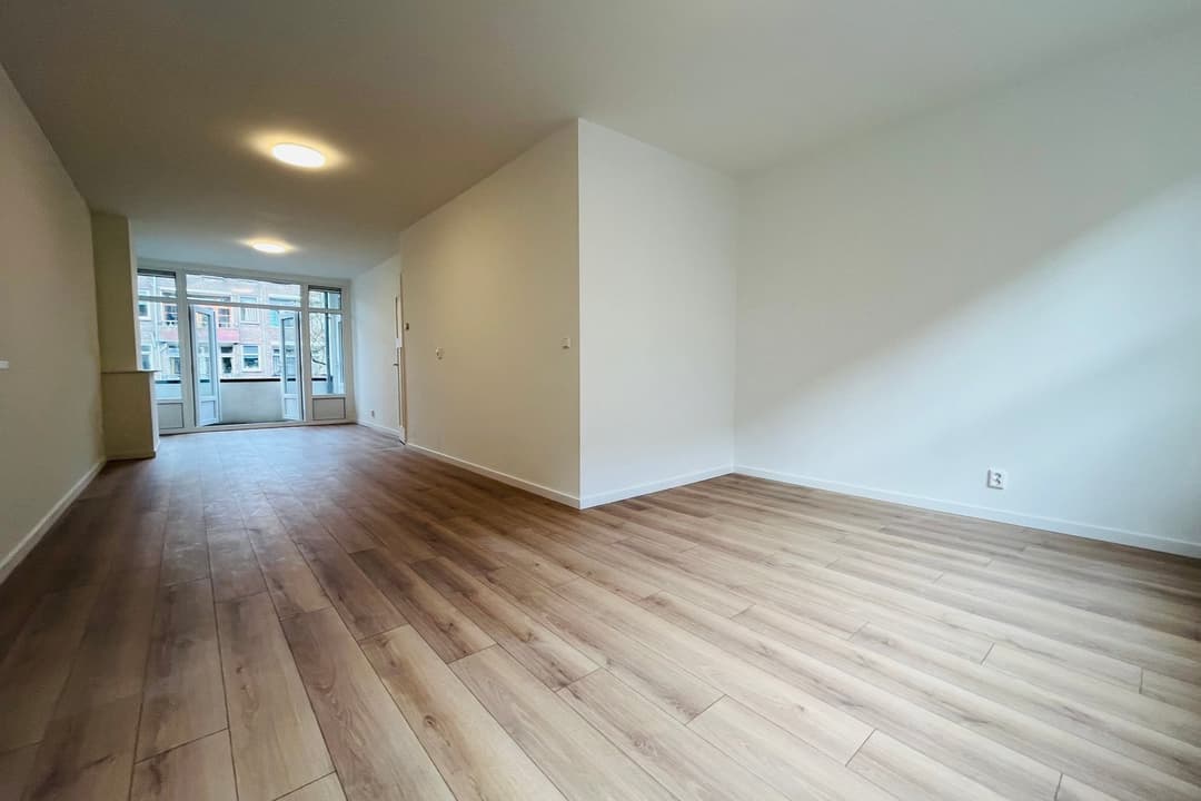 NieuwLuzacstraat 7-A, Rotterdam - En Alquiler