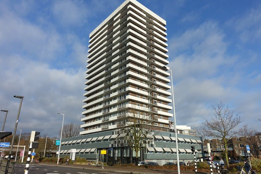 Apartment Van Weerden Poelmanlaan 12, Utrecht - For Rent