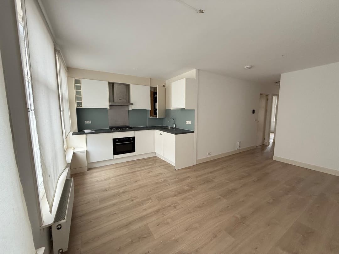 Ruim Appartement NieuwEerste Van Swindenstraat 401-3, Amsterdam - Te Huur