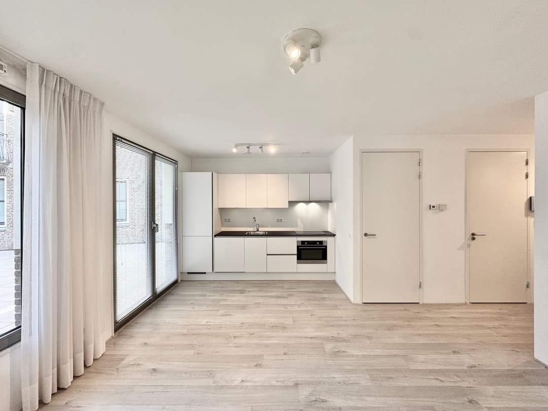 Wijdesteeg 28, Amsterdam - For Rent