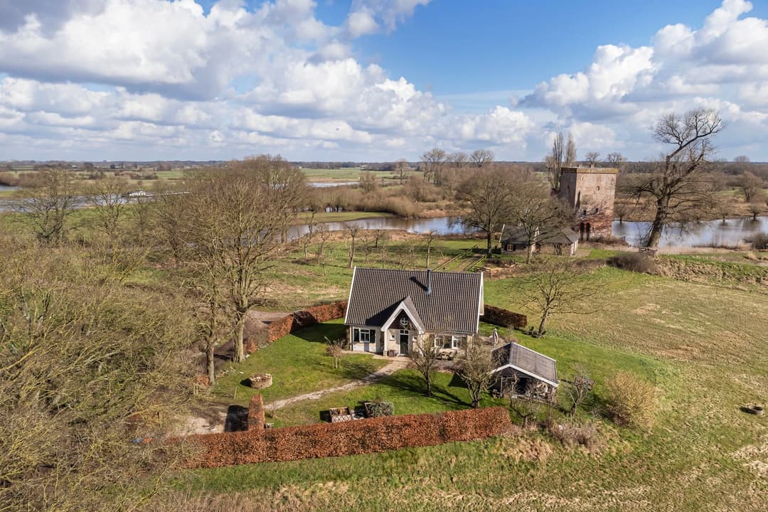 Landhuis Nijenbeekseweg, Voorst - Te Huur