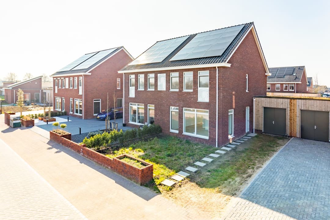 Basil Scarfflaan 334, 171 DK Herwijnen - For Rent