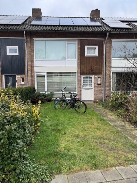 Gemeubileerde Kamer Te Huur - Luchthavenlaan, Tilburg