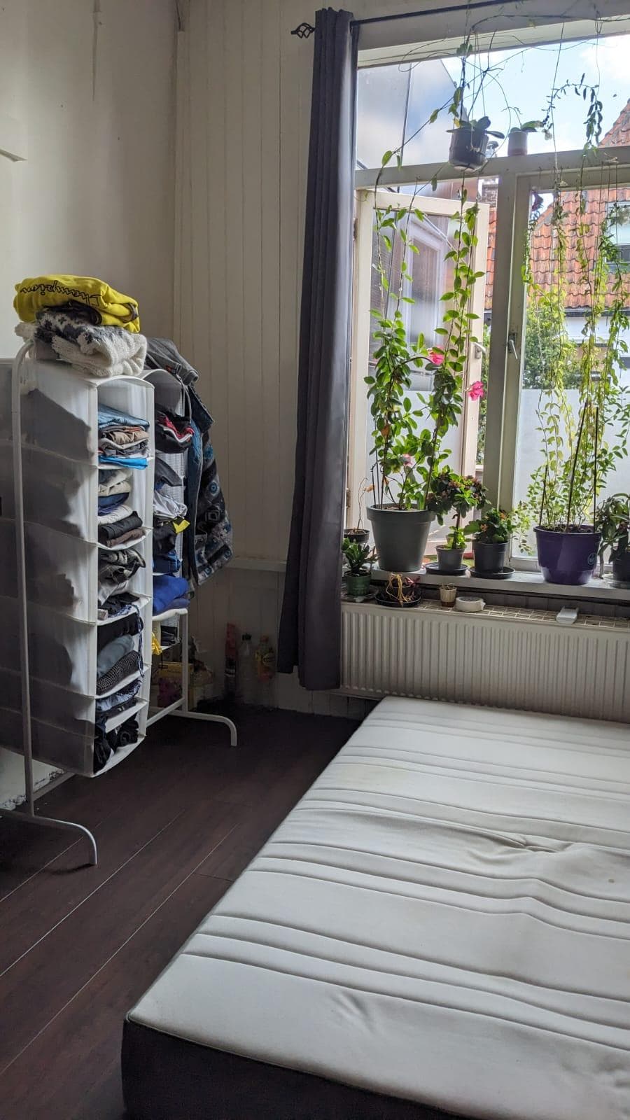 Gemeubileerde Kamer Te Huur Boven Nieuwstraat, Kampen