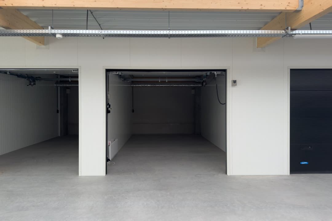 Unité de Garage Industrielle, Industrieweg 69-203, Berkel en Rodenrijs - À Louer