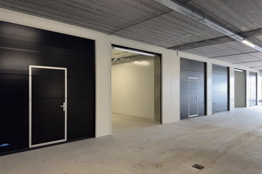 Unité de Garage Industrieweg, Berkel en Rodenrijs - À Louer