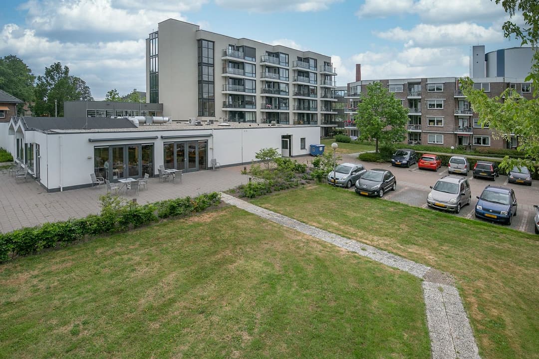 Apartment Prins Bernhardstraat 1-F, Zevenbergen - For Rent
