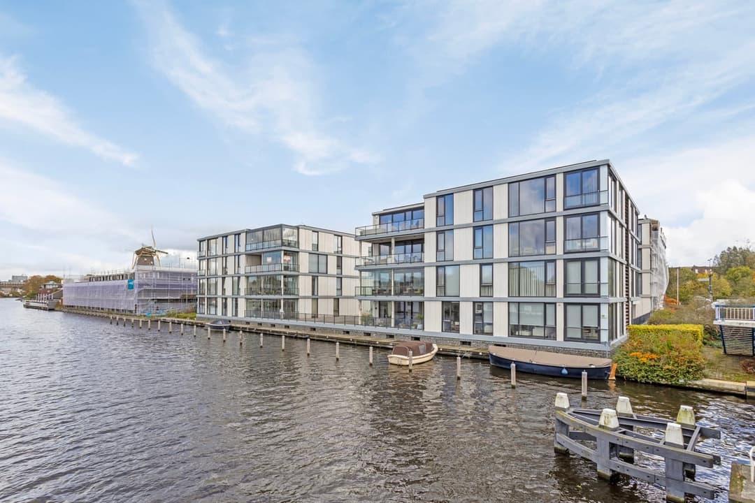 Appartement Haagweg 141, 2321 AA Leiden - À Louer