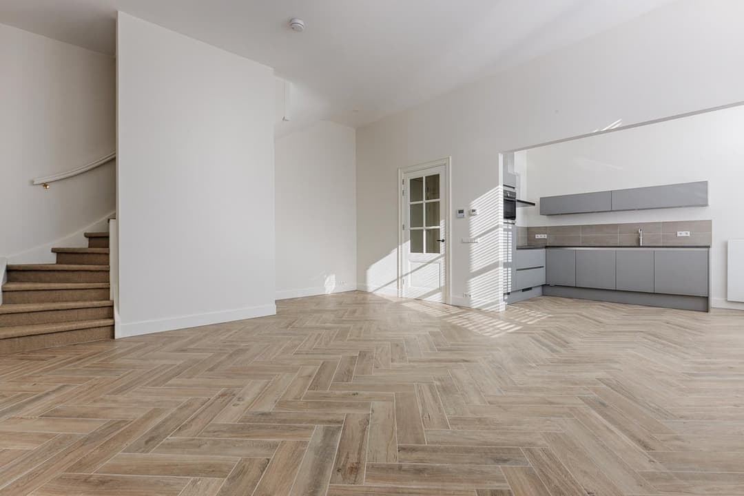 Flat Maziestraat, Den Haag - Te Huur