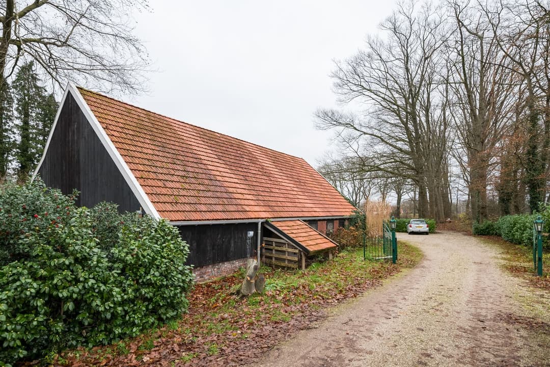 Honesweg 127, 103 AX Winterswijk - À Louer