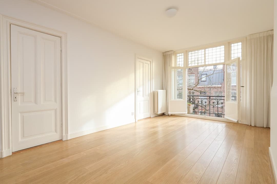 Flat Van Breestraat 98 3, Amsterdam - For Rent