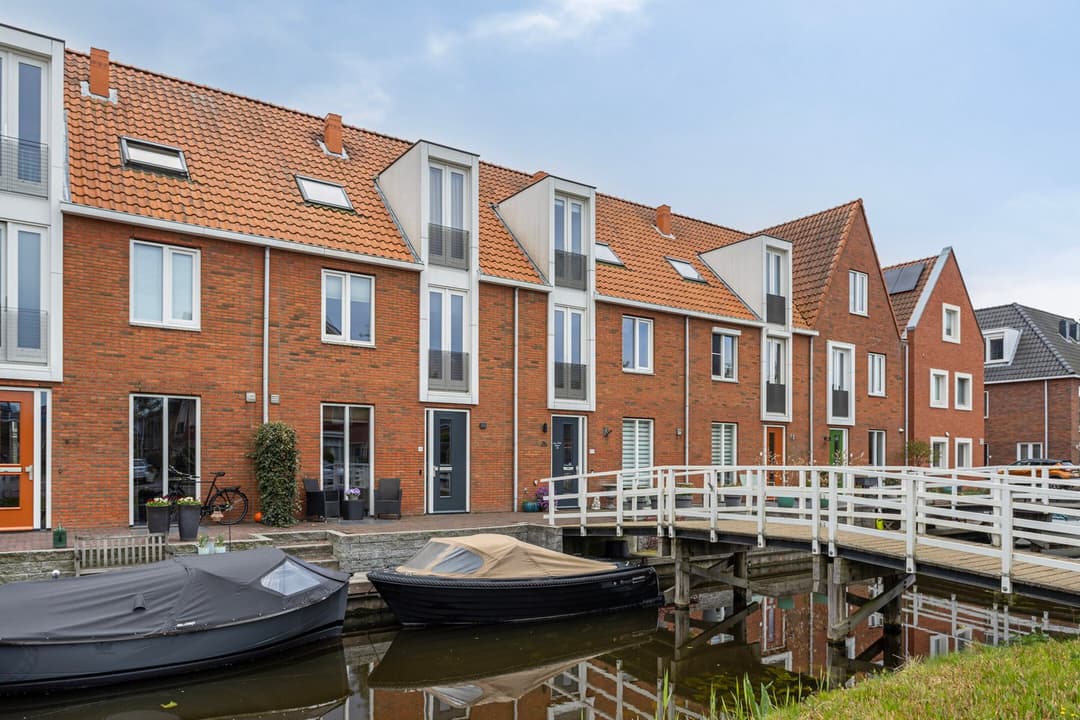 Family Home Burgemeester Hummelsingel 102235 TK Valkenburg - For Rent