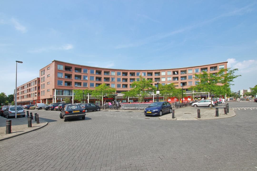 Flat Zambesidreef 121, Utrecht - For Rent