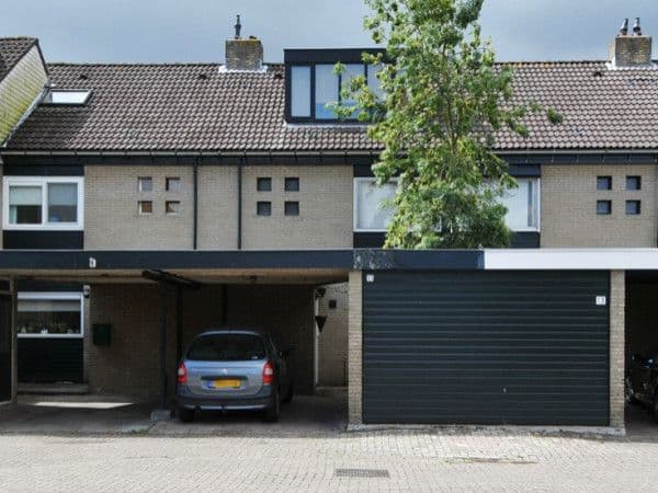 Flat Moezeldal, Capelle aan den IJssel - For Rent