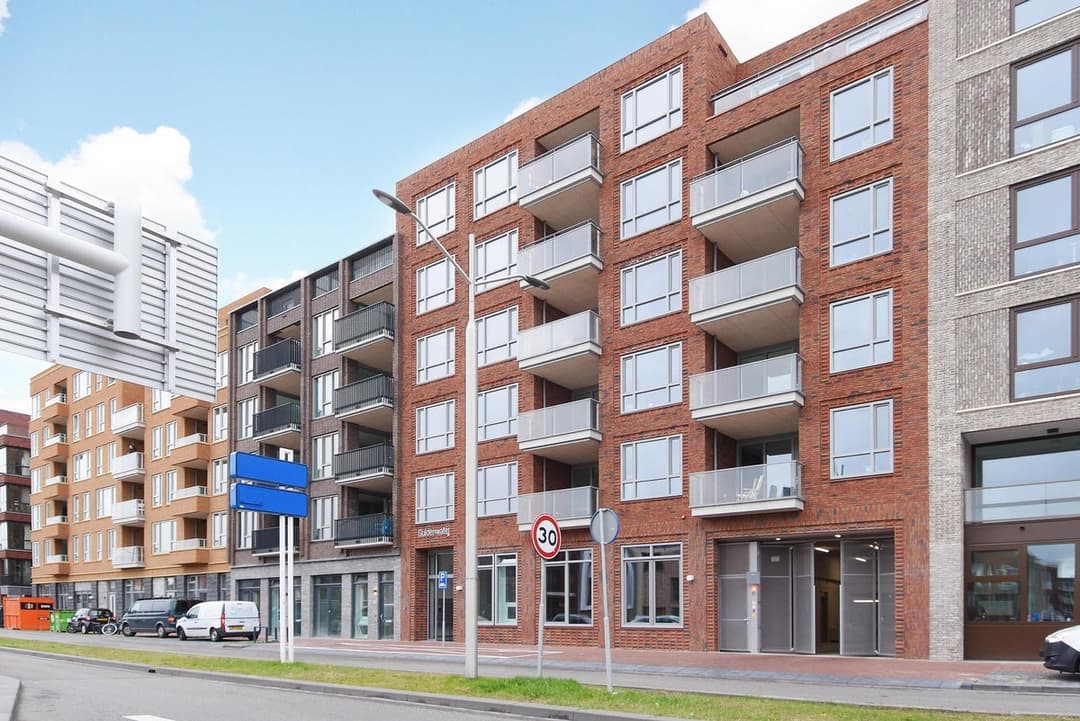 Flat Nieuwe Gracht 251, Delft - Te Huur