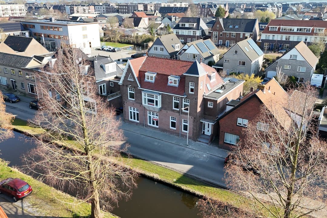 Penthouse Westeinde 25-A, Roelofarendsveen - Te Huur