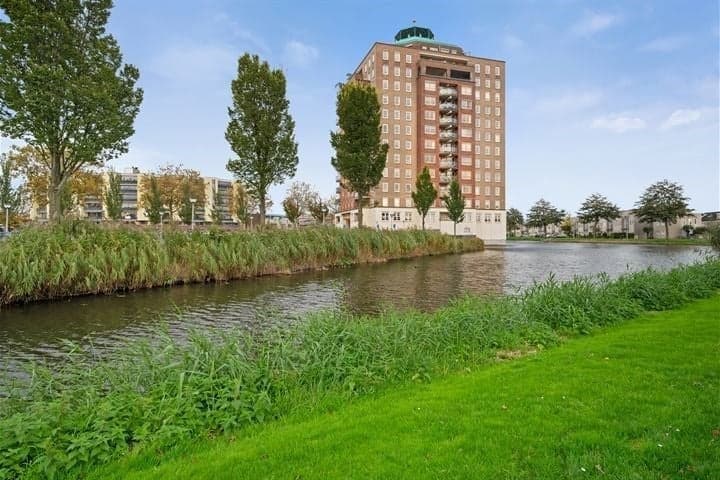 Flat Rossinistraat, Capelle aan den IJssel - For Rent