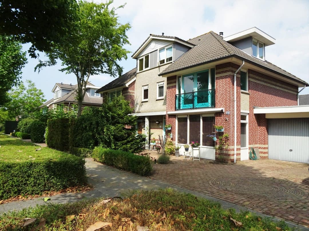 Casa Verzetslaan, Almere - En Alquiler
