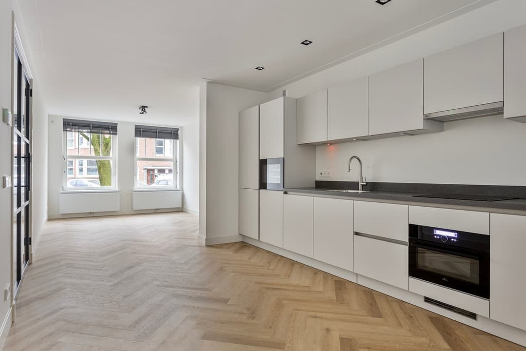 Flat Jasper Leijnsenstraat 10 HS, Amsterdam - For Rent
