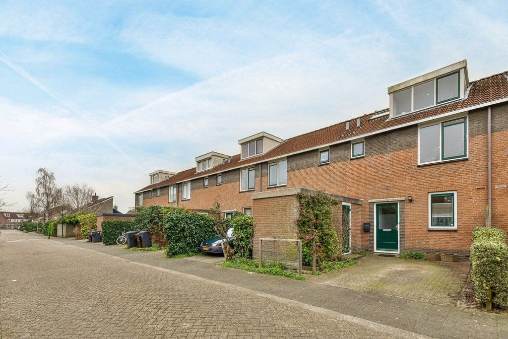 House Annie M.G. Schmidtlaan 16, Oegstgeest - For Rent