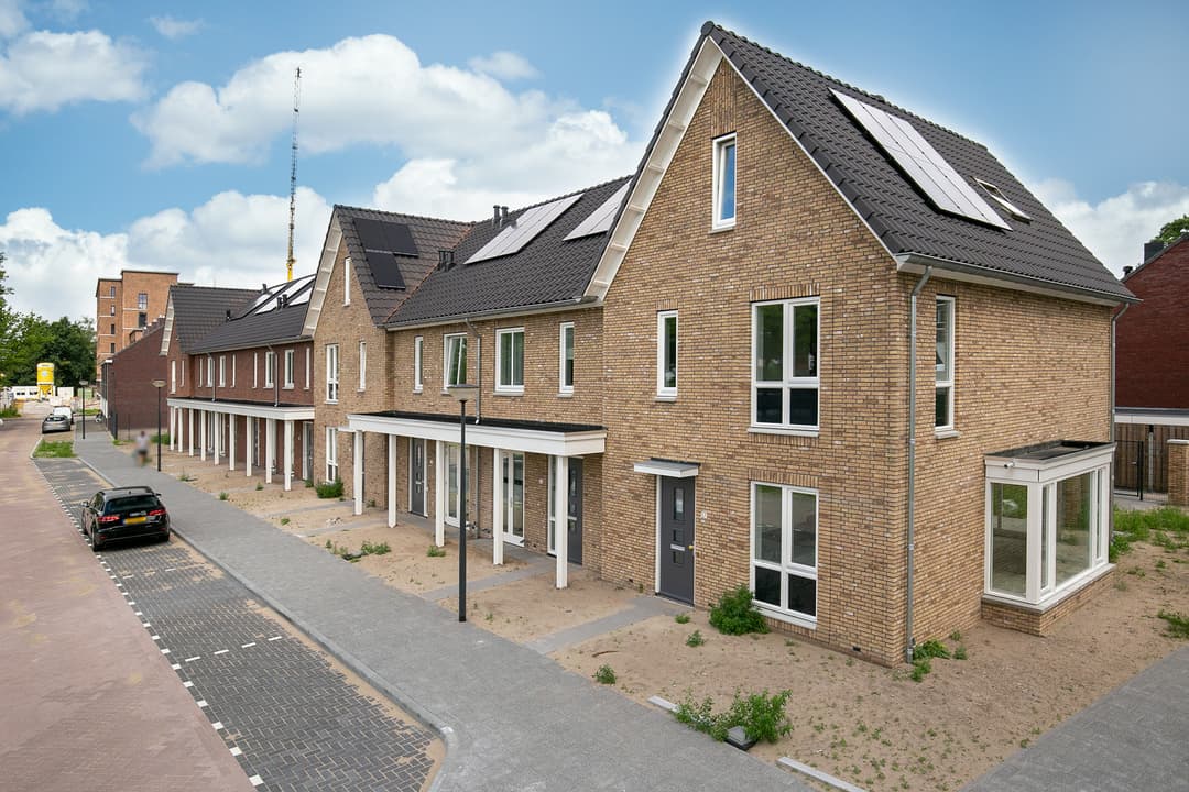 Loevensteinlaan 89, Oosterhout - À Louer