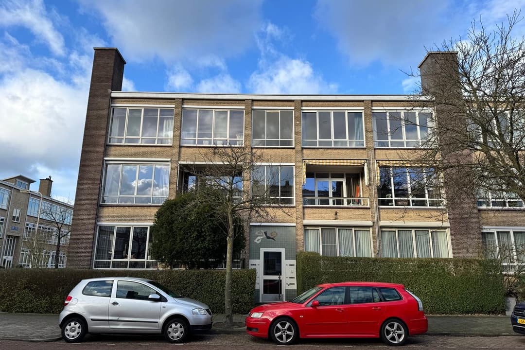 Apartamento de 4 habitaciones Breitnerlaan 442, La Haya - En Alquiler