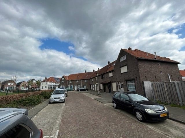 Maison Guljéstraat, Helmond - À Louer
