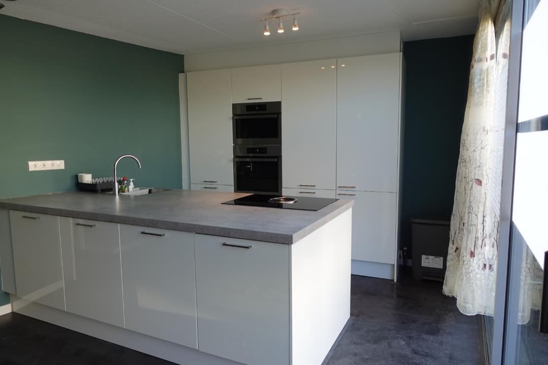 Furnished Room for Rent - Puccinistraat, Capelle aan den IJssel