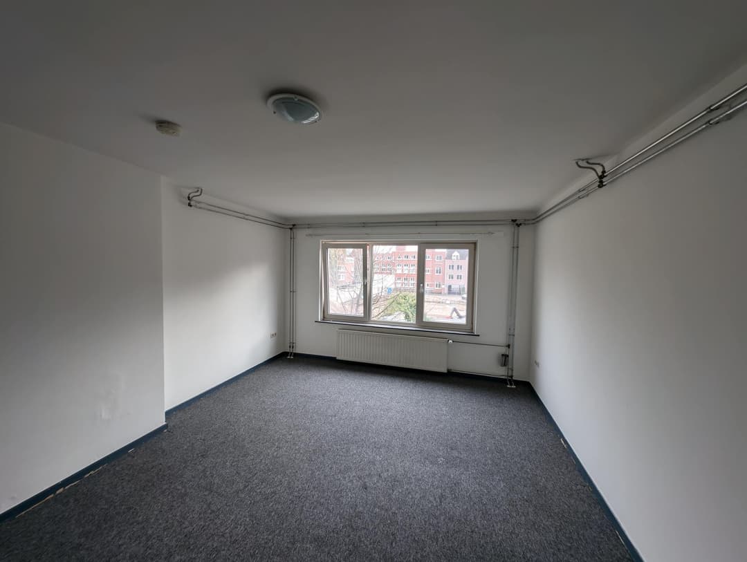 Uncarpeted Room for Rent - Grote Kerkstraat, Venlo