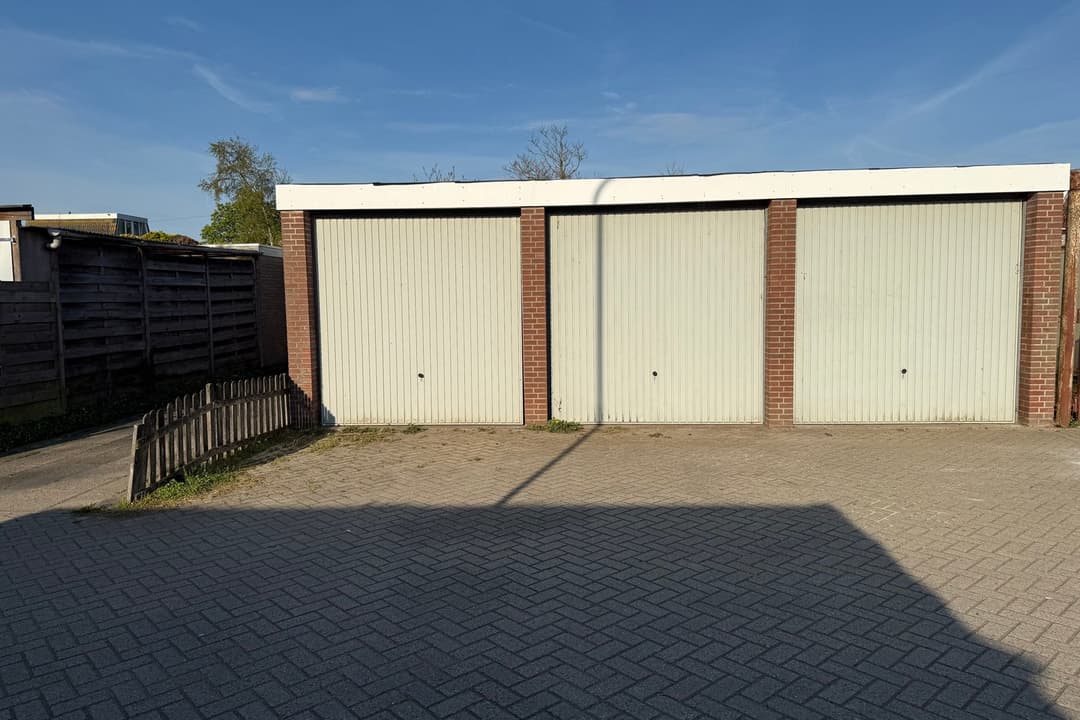 Garage Box Snijderstraat 2-K, Wormer - For Rent