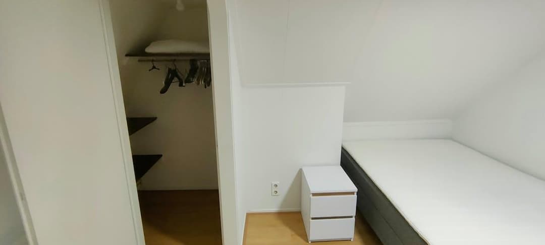Furnished Room for Rent Groene Hilledijk, Rotterdam