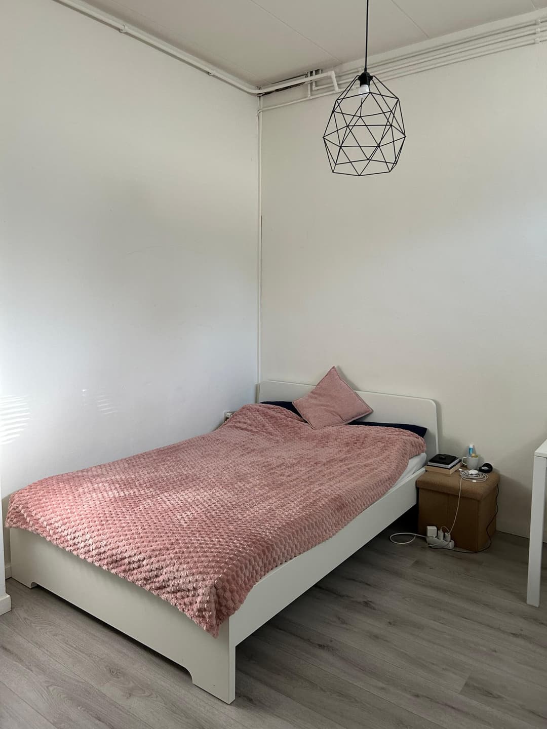 Furnished Room for Rent - Dorpstraat, Maastricht