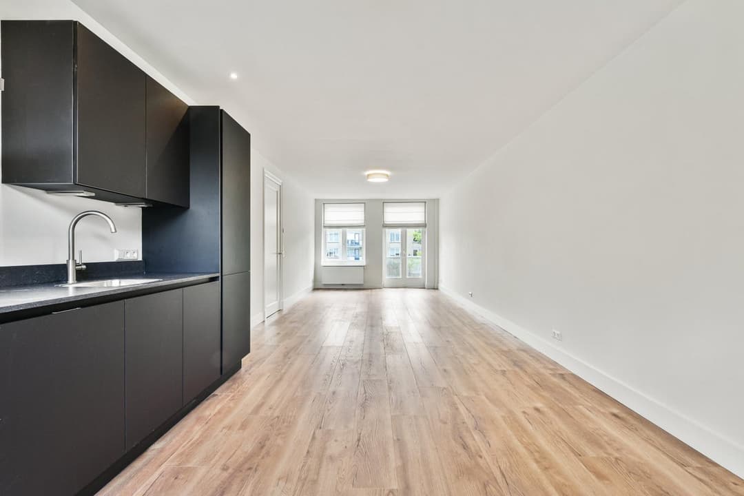 Te Huur: Flat Baarsjesweg, Amsterdam 1057 HM