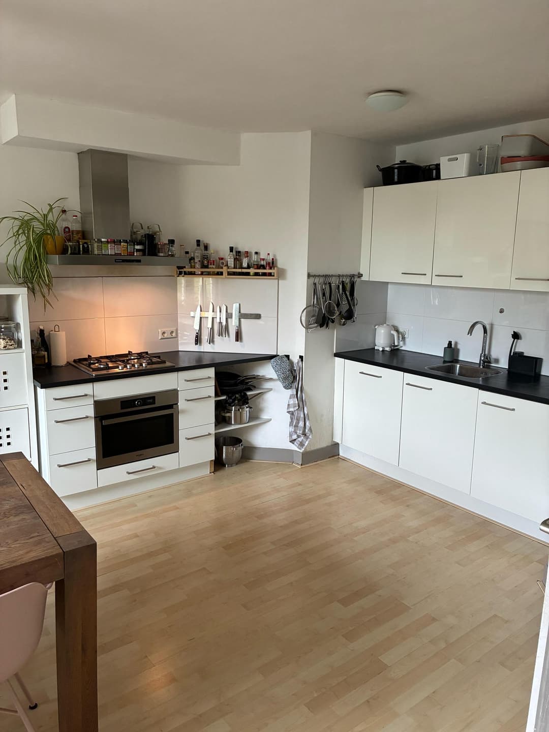 Onbehandelde Kamer Te Huur - Linnaeusstraat, Amsterdam