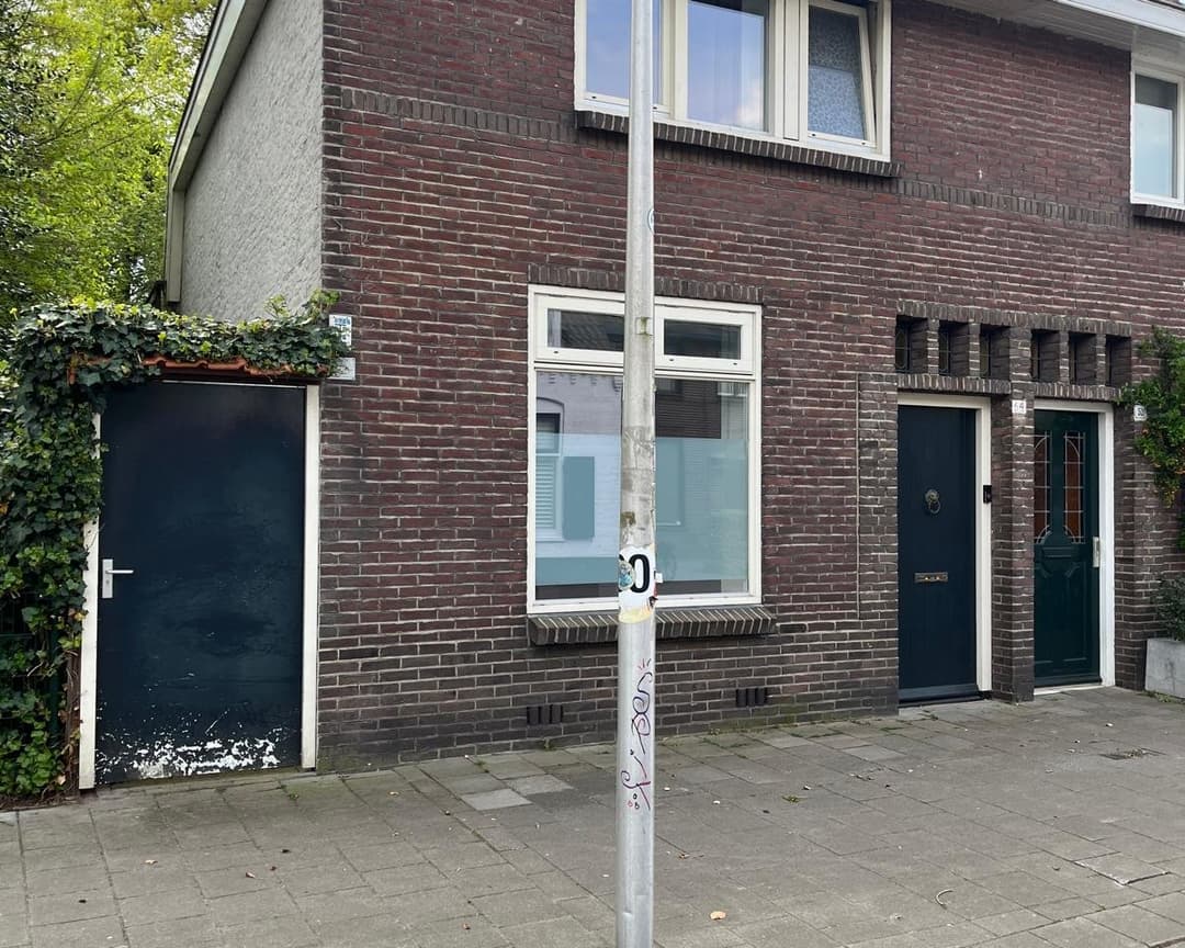 Corner House Kreeftstraat, Eindhoven - For Rent