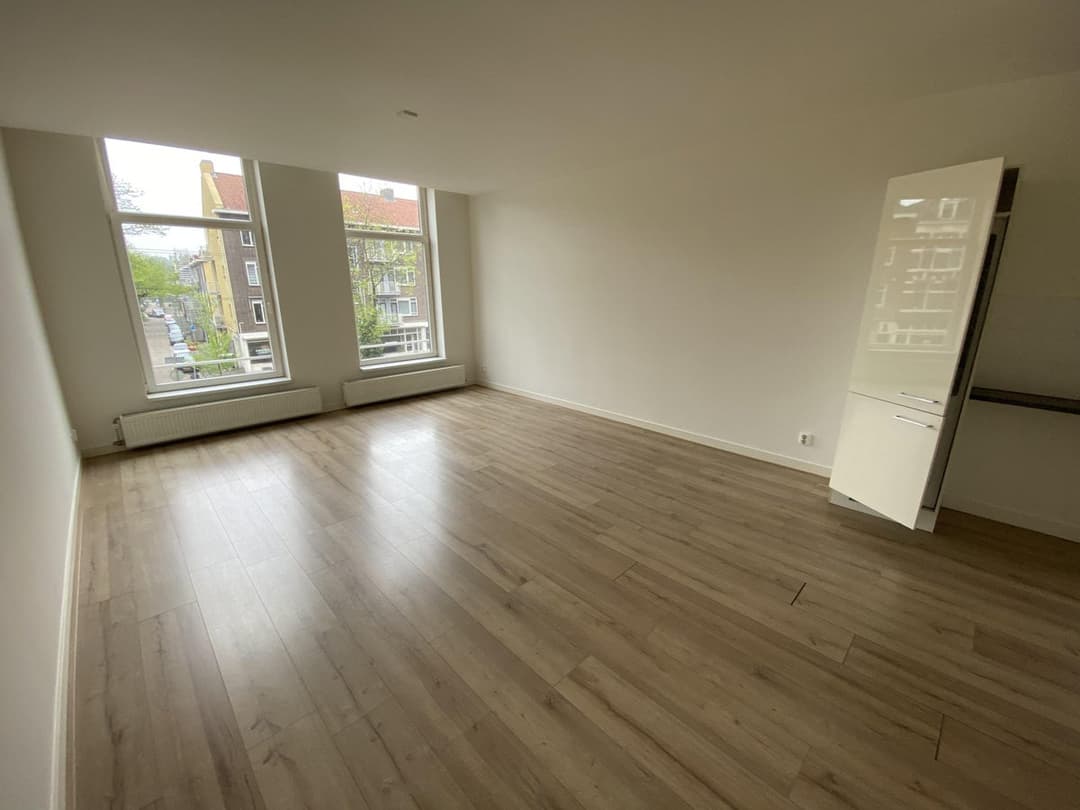 Flat Oostzeedijk, Rotterdam - Te Huur