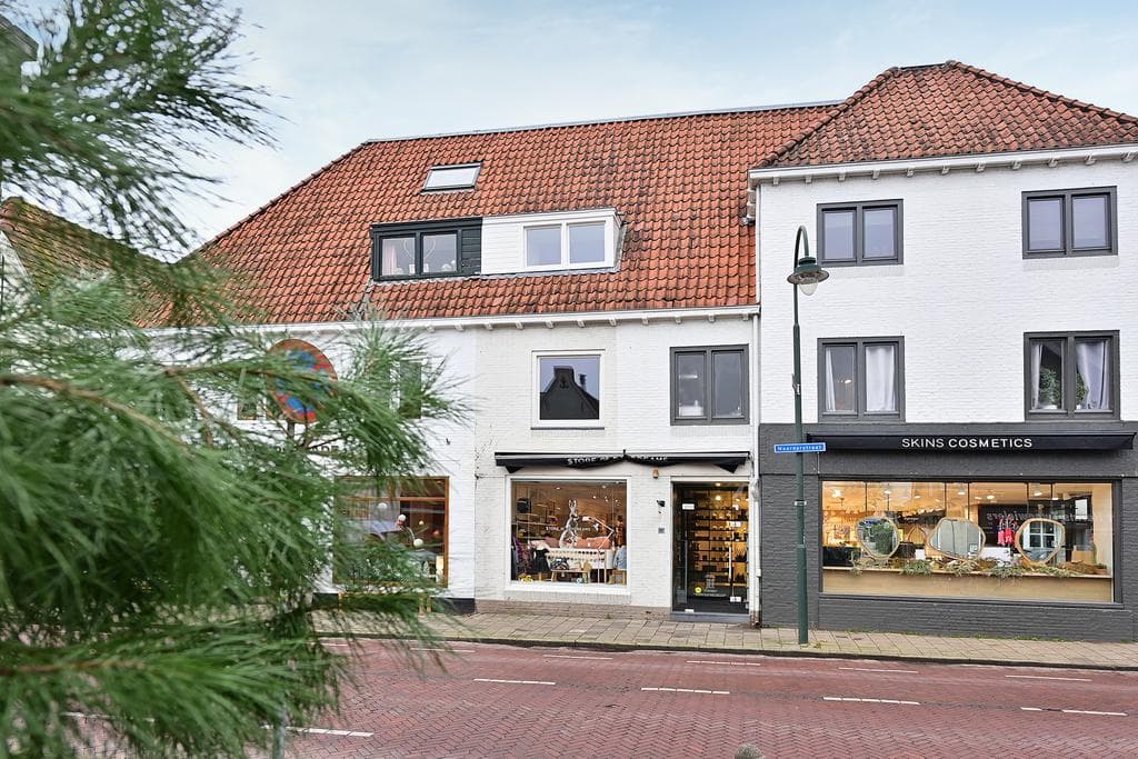 Appartement Naarderstraat 19-B, Laren - À Louer