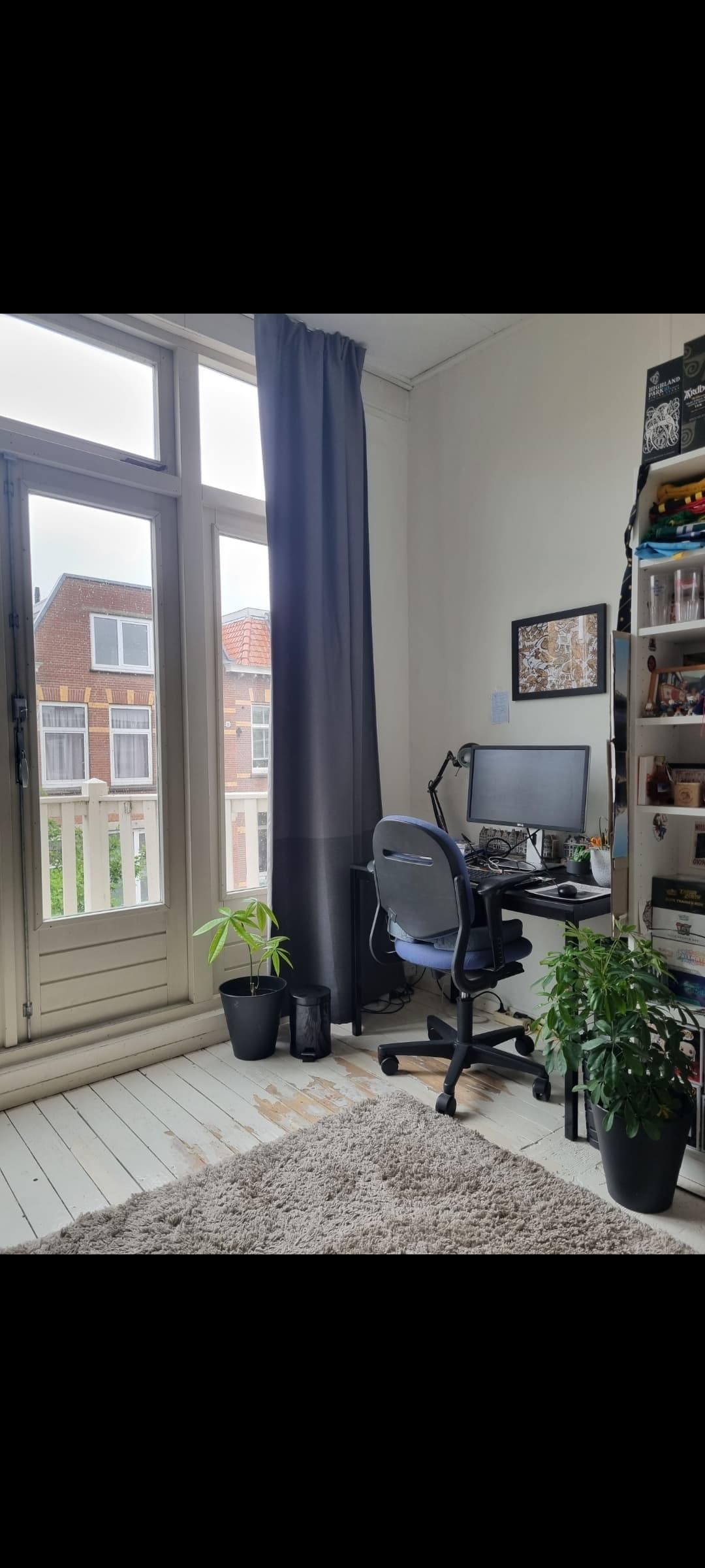 Chambre non-carpetée à louer, Weimarstraat, La Haye