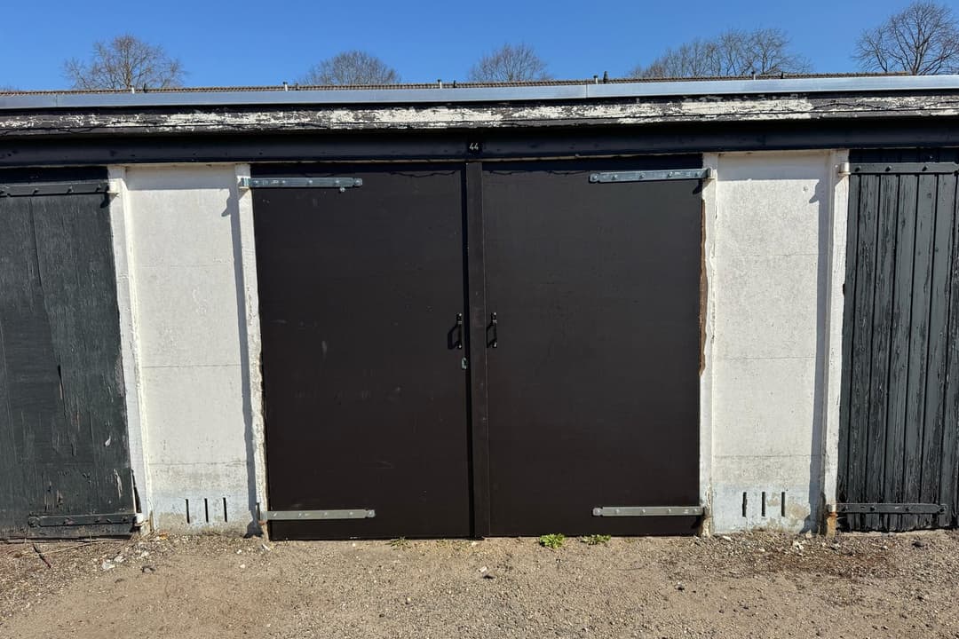 Caja de Garaje Goudenregenlaan, Nieuwe Pekela - En Alquiler