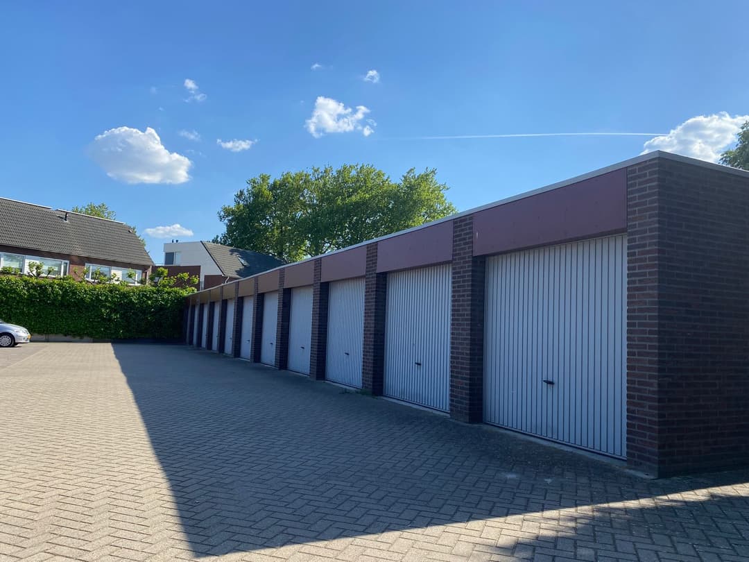 Garage Box Sint Josephstraat, Dongen - Te Huur