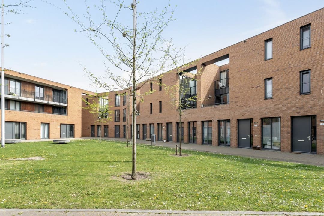 Casa Frente al Agua, Eindhoven - En Alquiler
