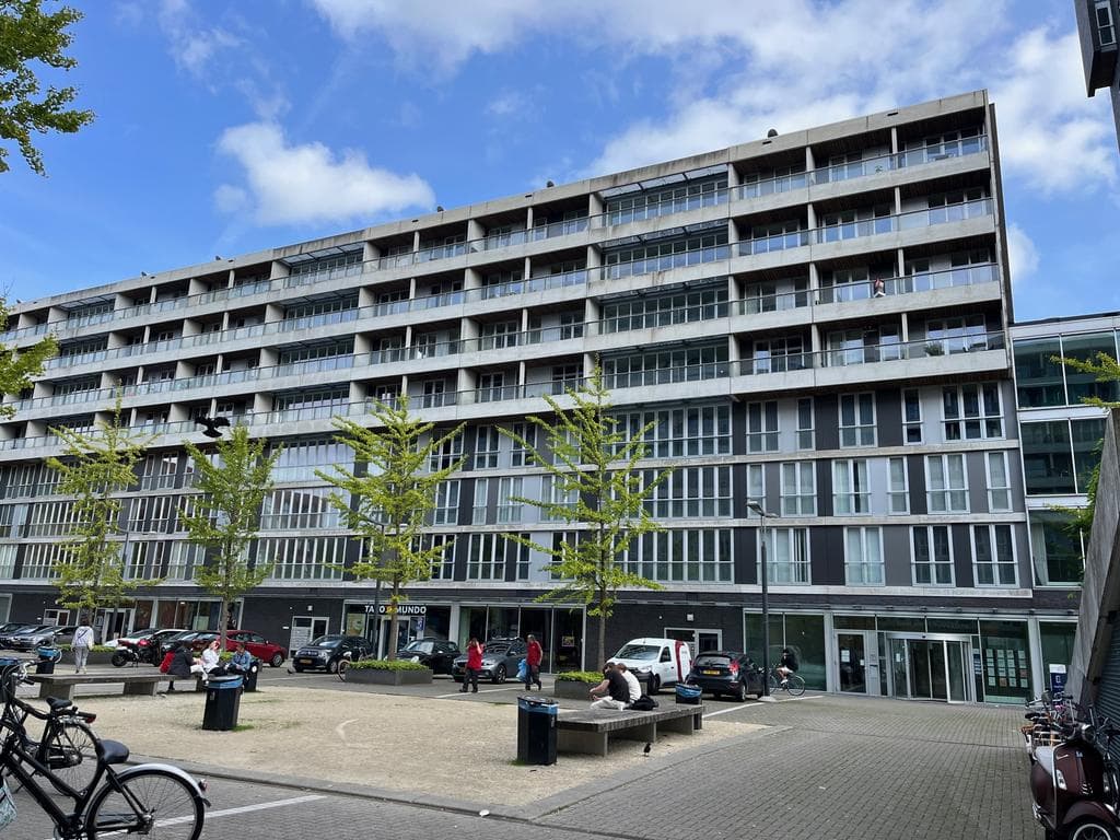 Apartamento de 3 Habitaciones NieuwProfessor de Moorplein 49, Tilburg - En Alquiler