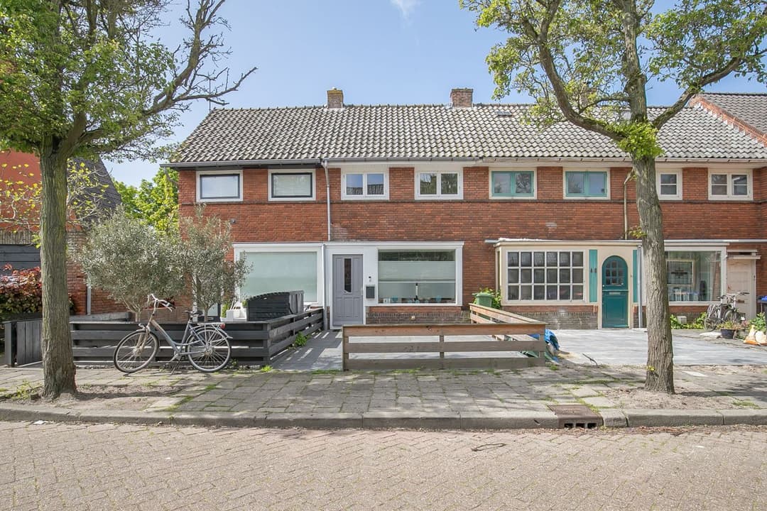 Van Leeuwenhoekstraat 42, Den Helder - À Louer