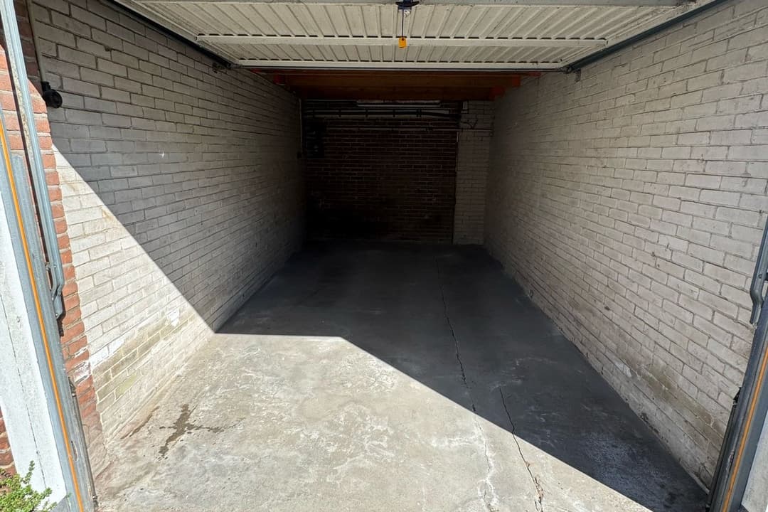 Garagebox Populierstraat 26, Duivendrecht - For Rent