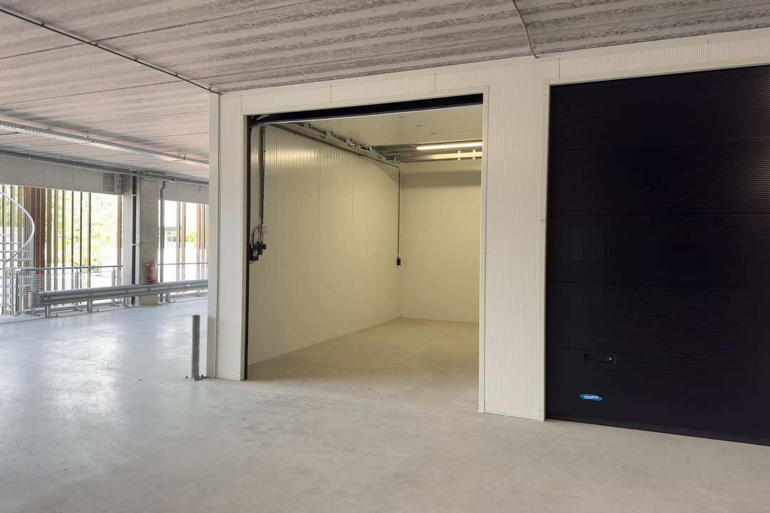 Unités de Garage Industrielles, Berkel en Rodenrijs - À Louer
